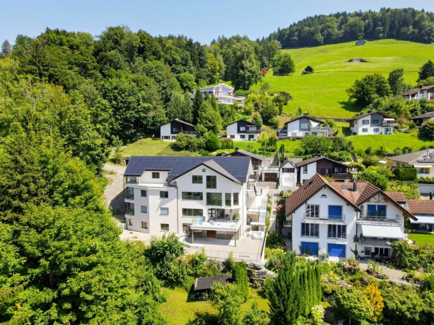 Wohnung kaufen - Foto 1 von 12