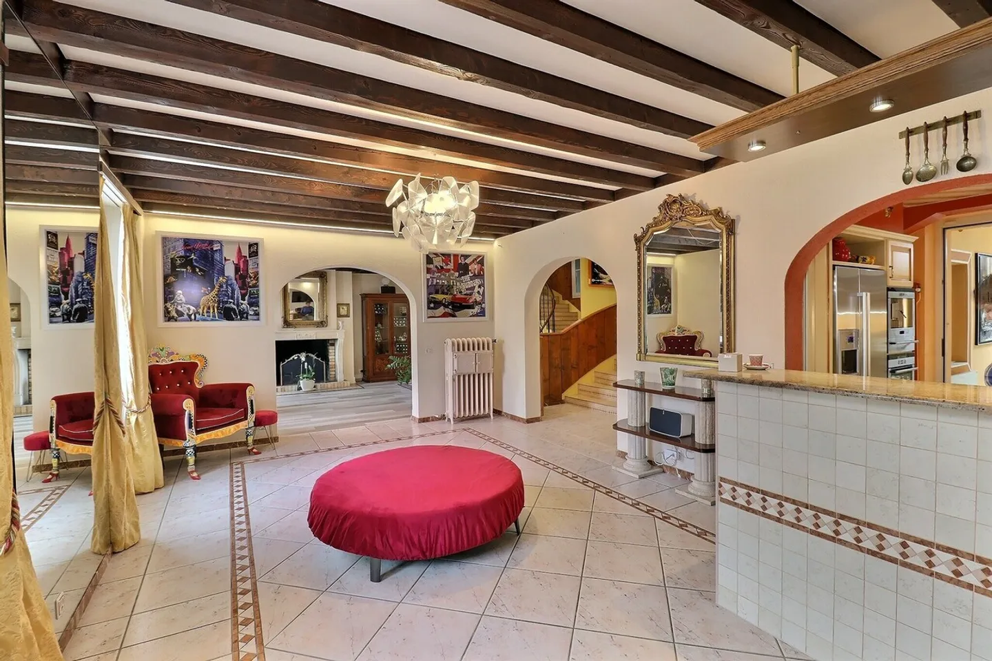 Unique à Nyon ! Magnifique propriété avec piscine et jacuzzi à louer - Photo 2 sur 8