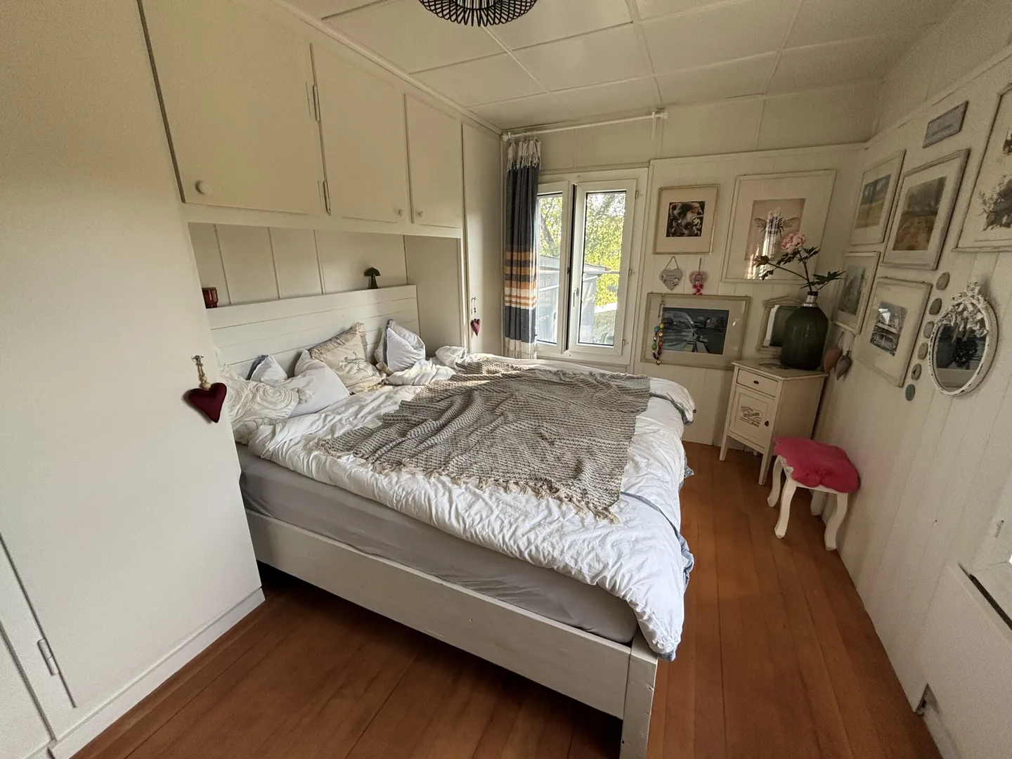 Charmante maison individuelle de 4,5 pièces avec beaucoup d'espace extérieur et vue sur le Rhin - Photo 7 sur 10