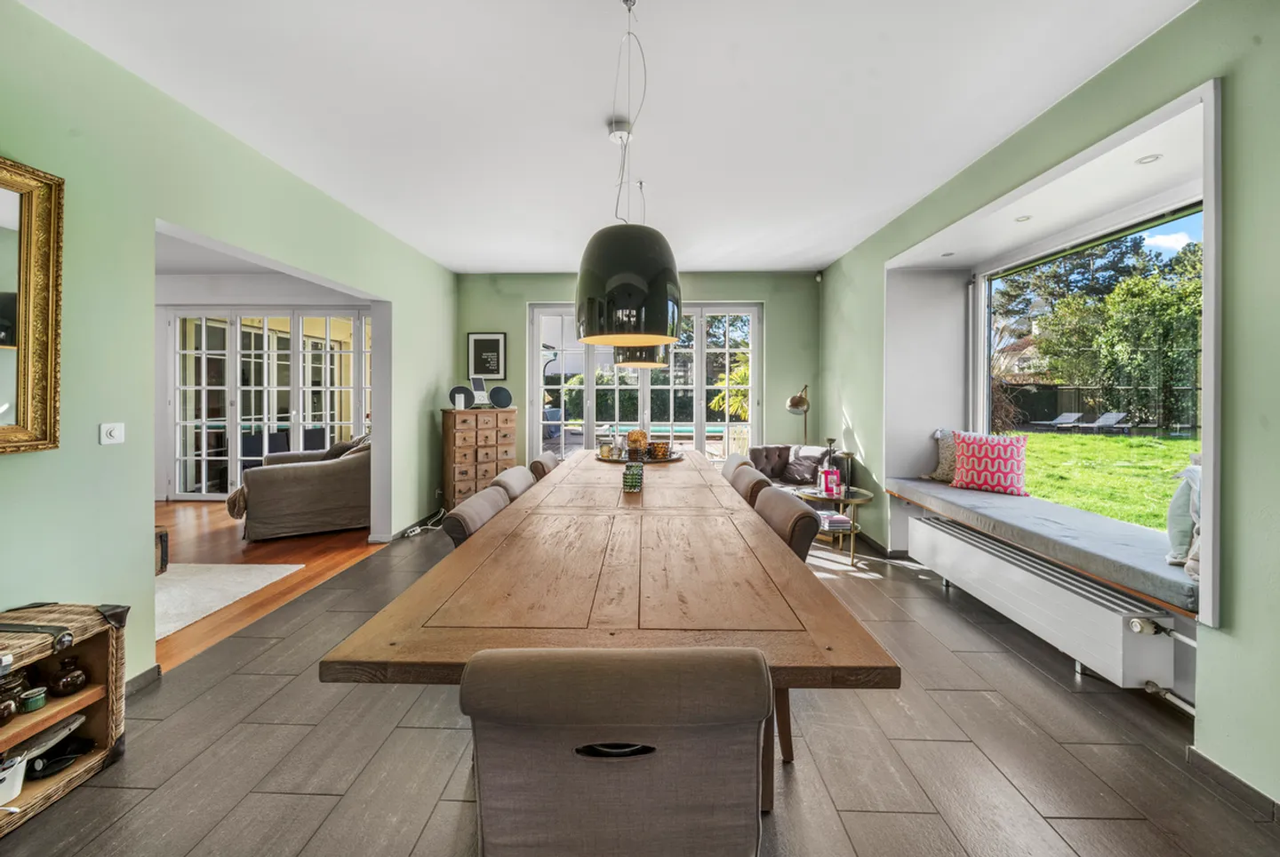 Detached single-family house with pool in Bruderholz - Photo 5 of 15