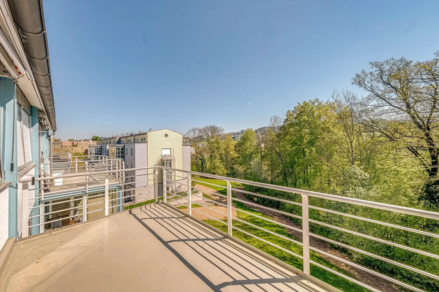 Sunny in the Green - on two floors - family-friendly - Photo 5 of 10