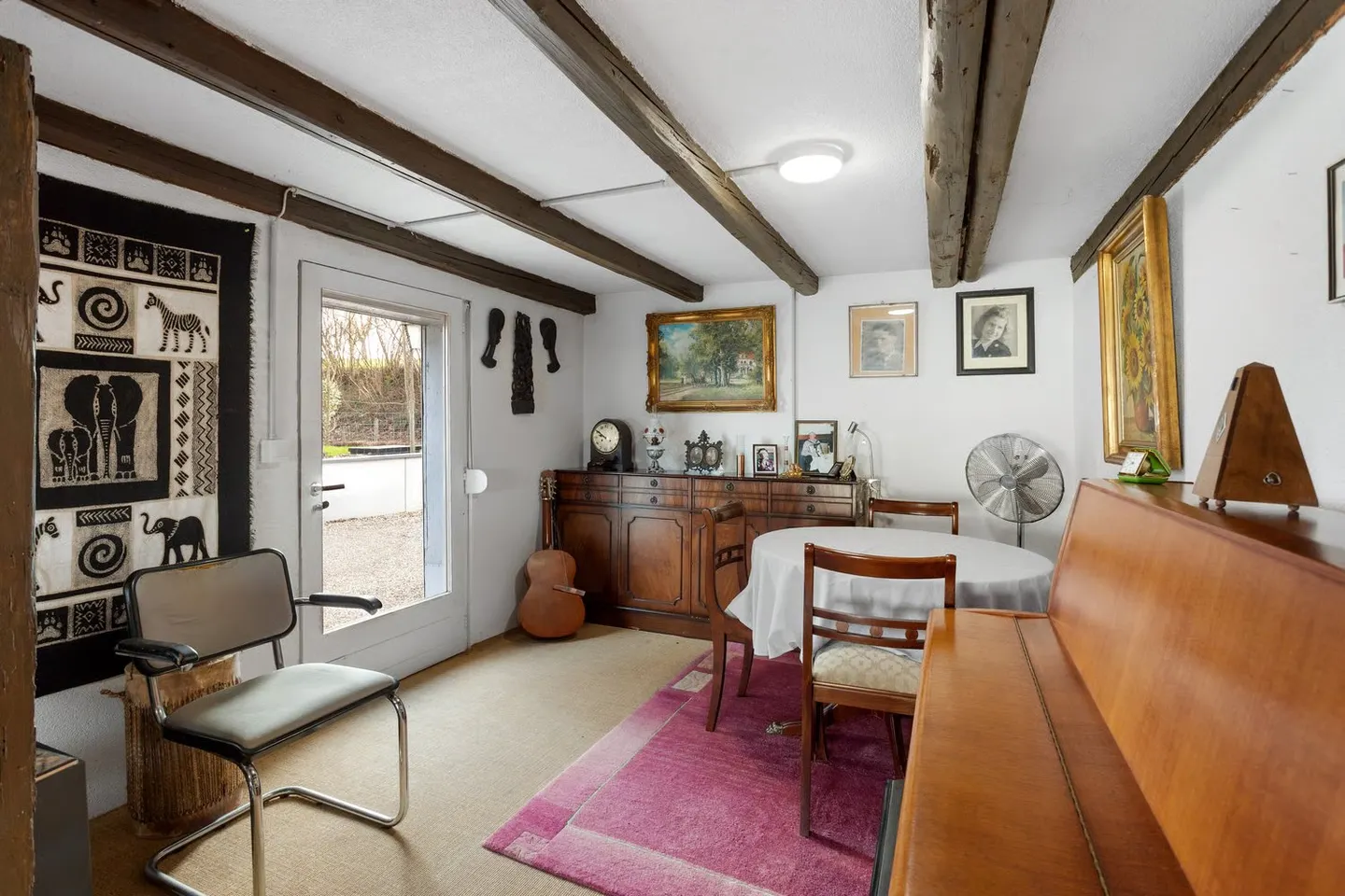 Casa unifamiliare storica con fienile (anno di costruzione 1899) a Zuben TG - Foto 6 di 25