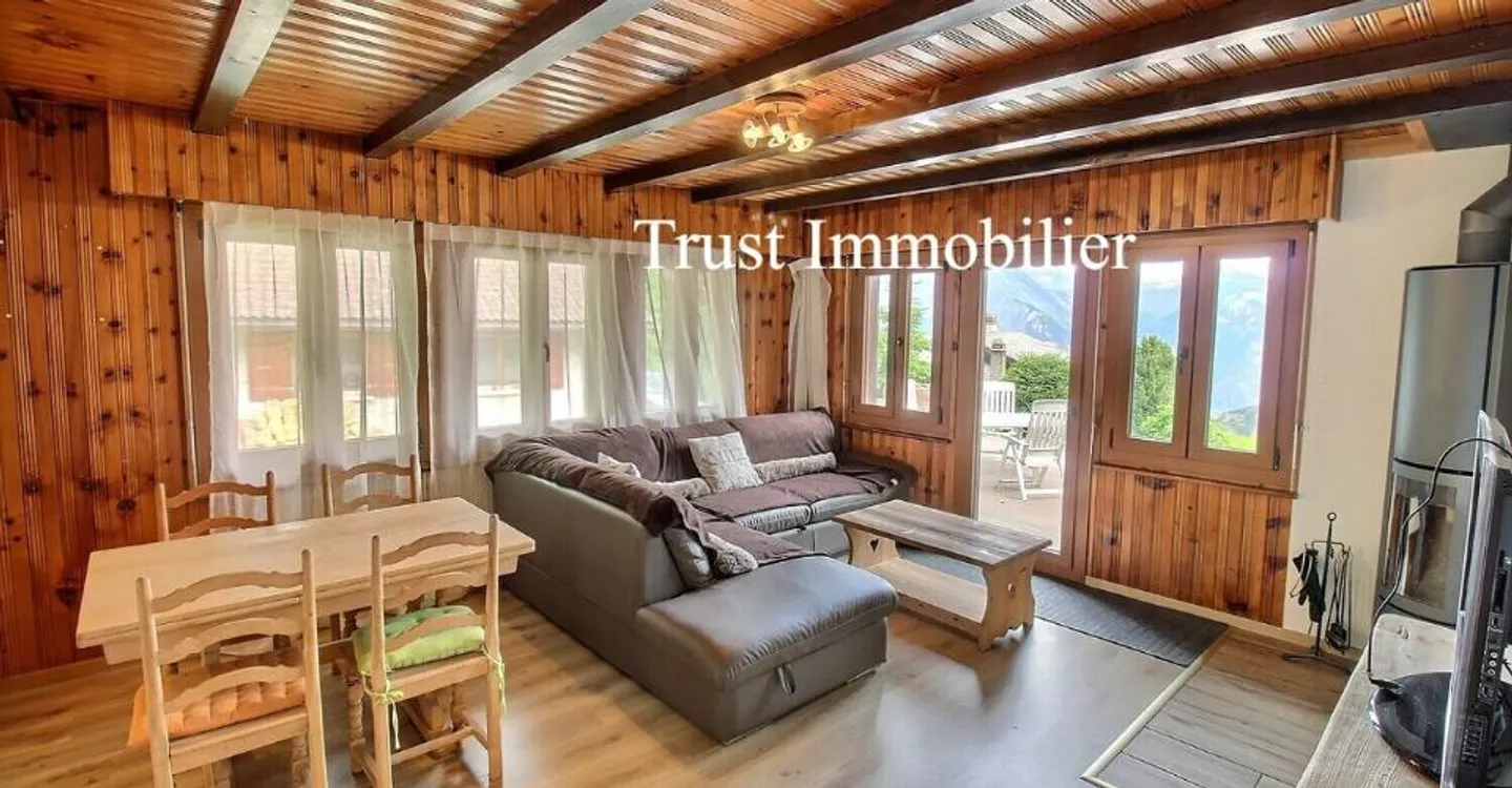 Chalet de 5.5 pièces un véritable refuge alpin au cœur de La Tzoumaz - Foto 2 di 12