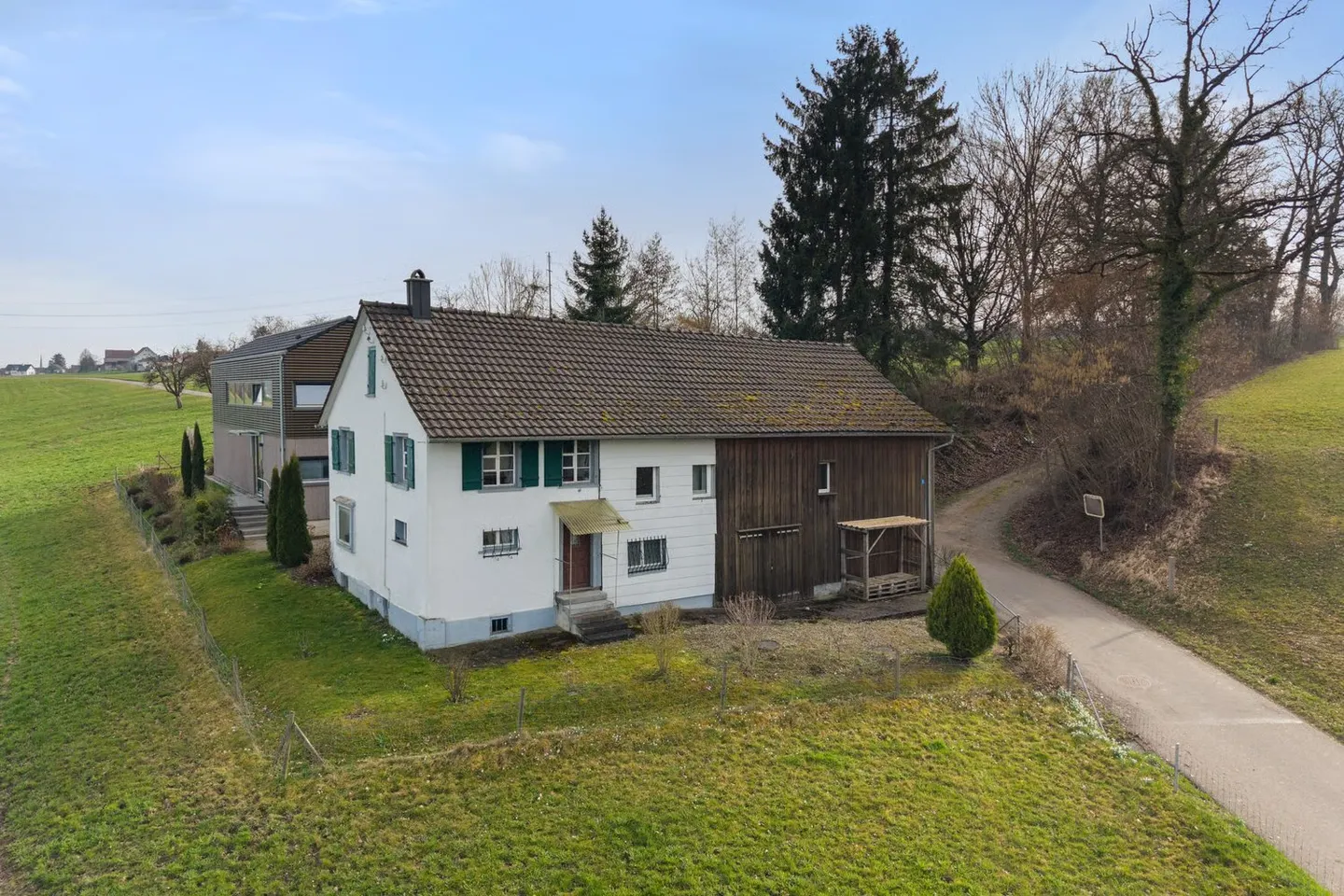 Casa unifamiliare storica con fienile (anno di costruzione 1899) a Zuben TG - Foto 21 di 25