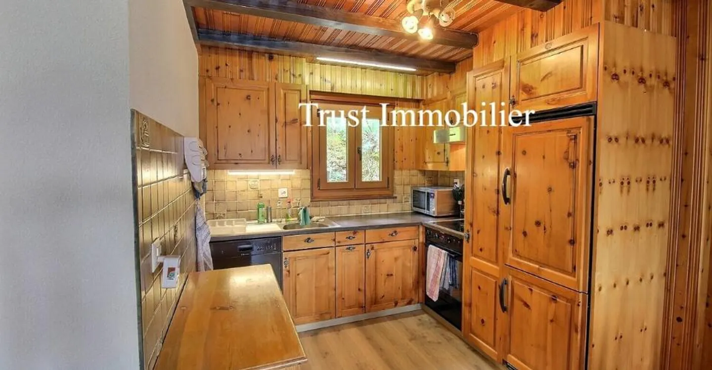 Chalet de 5.5 pièces un véritable refuge alpin au cœur de La Tzoumaz - Foto 6 di 12