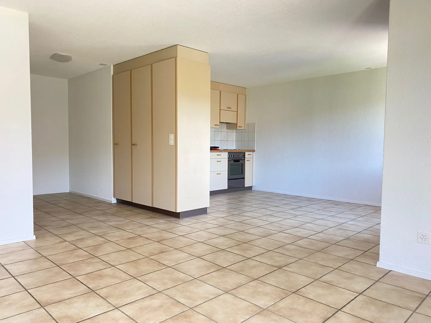 Move in and feel at home! - Photo 2 of 7