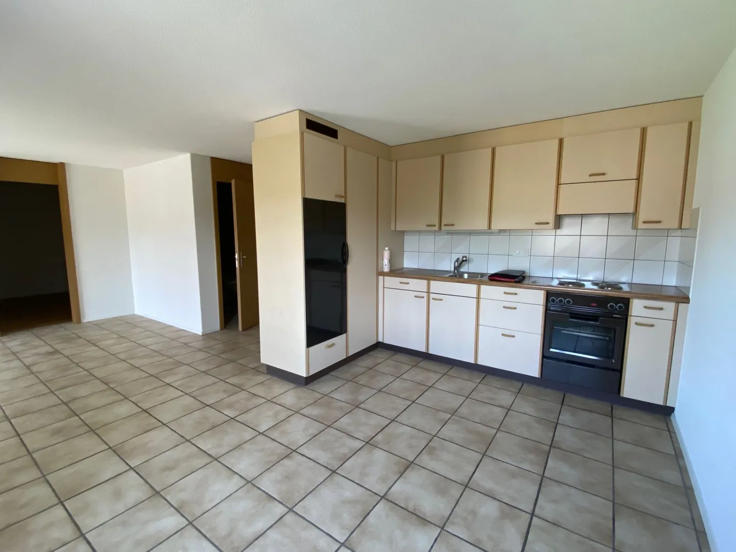Move in and feel at home! - Photo 3 of 7