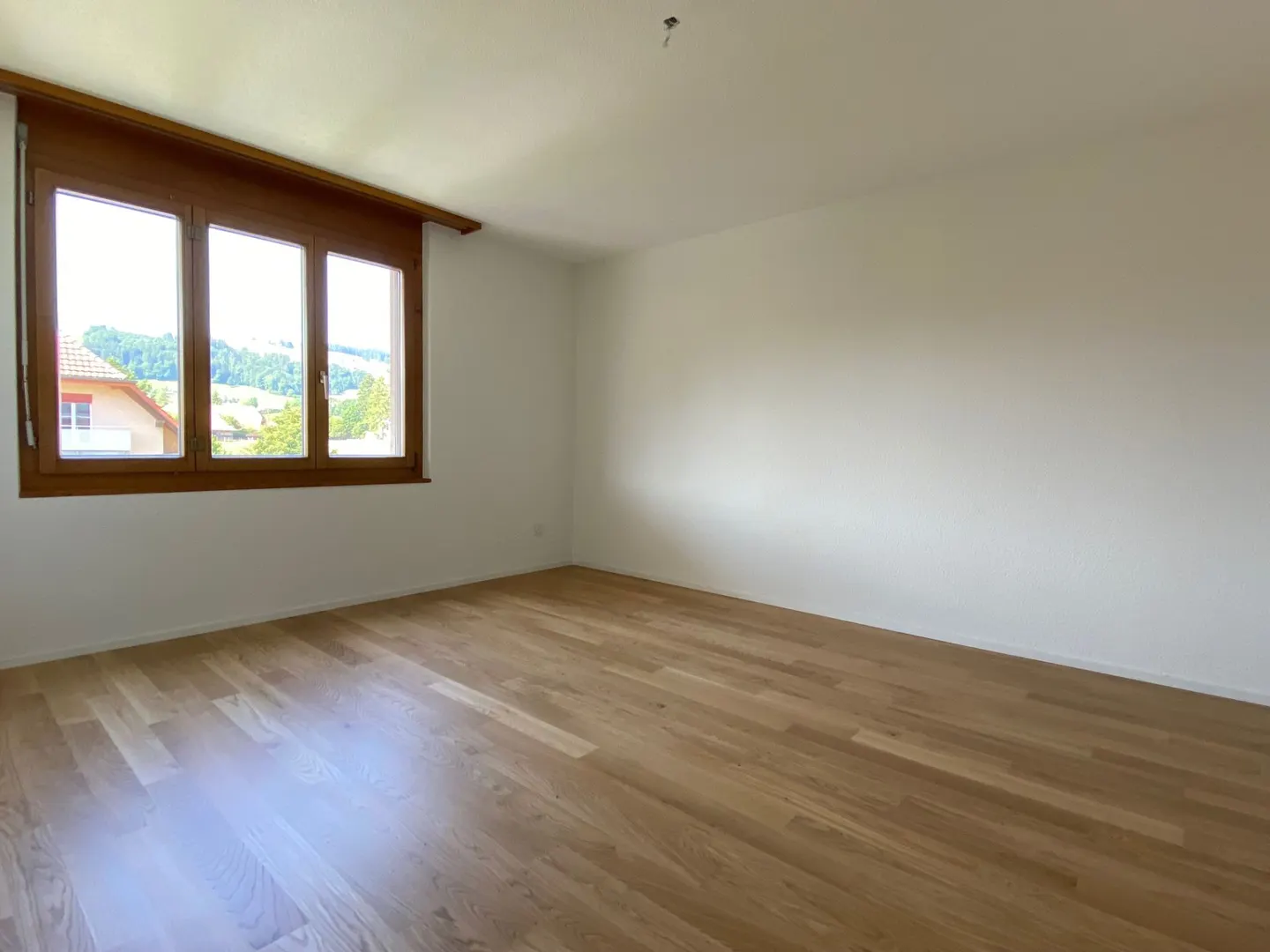 Move in and feel at home! - Photo 6 of 7