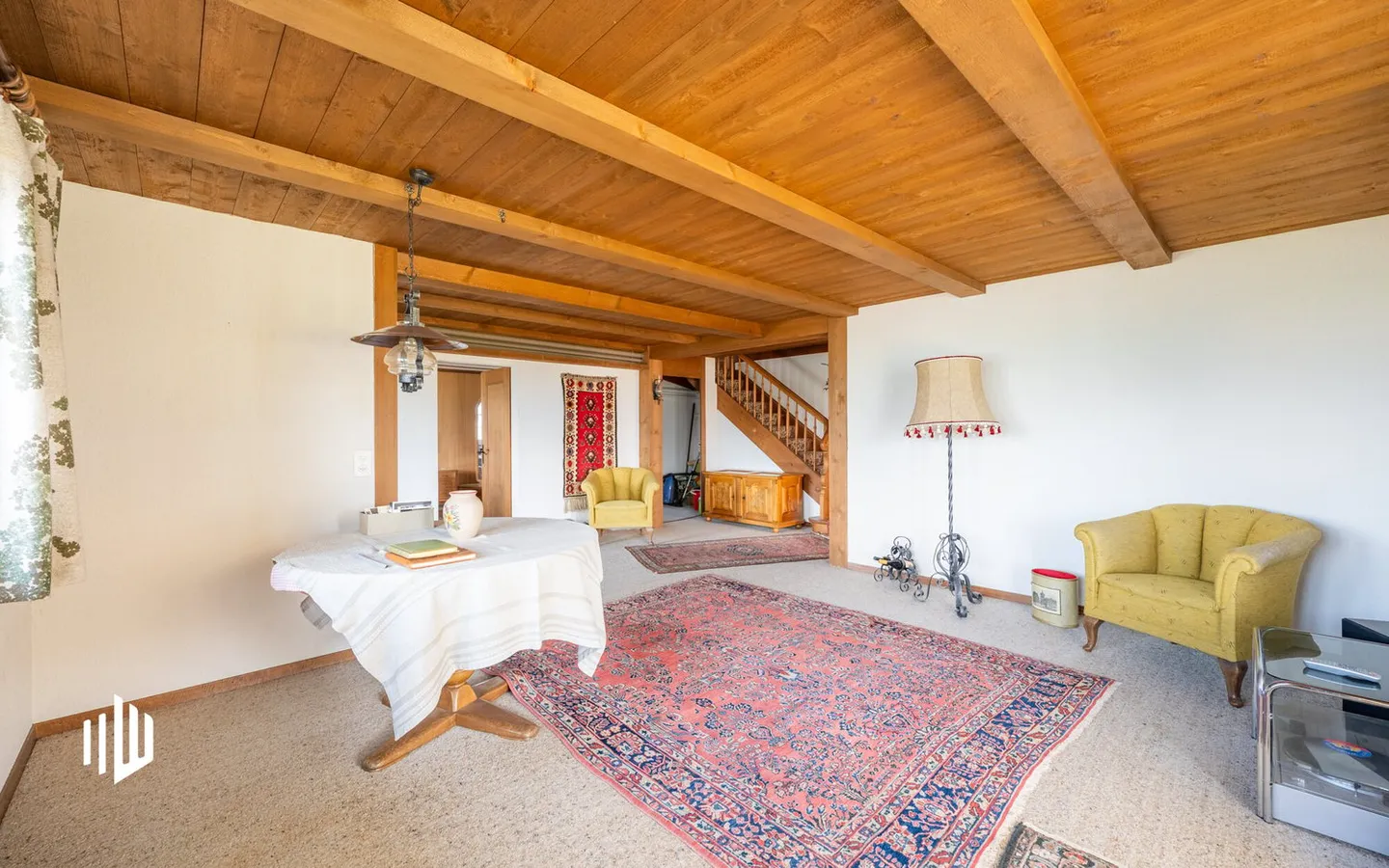 ImmoWyss - Chalet with a View & Land Reserve above Lake Thun - Photo 4 of 13