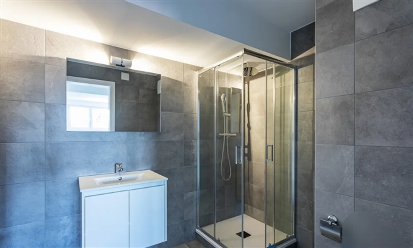 «BAS DE CHAUX 1, appartamento 2,5 locali con vista magnifica - N12» - Foto 3 di 7