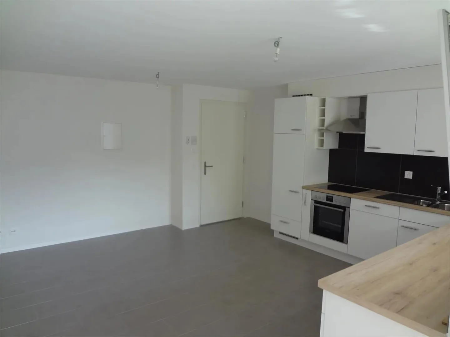 3,5-Zimmer-Wohnung - Foto 3 von 4