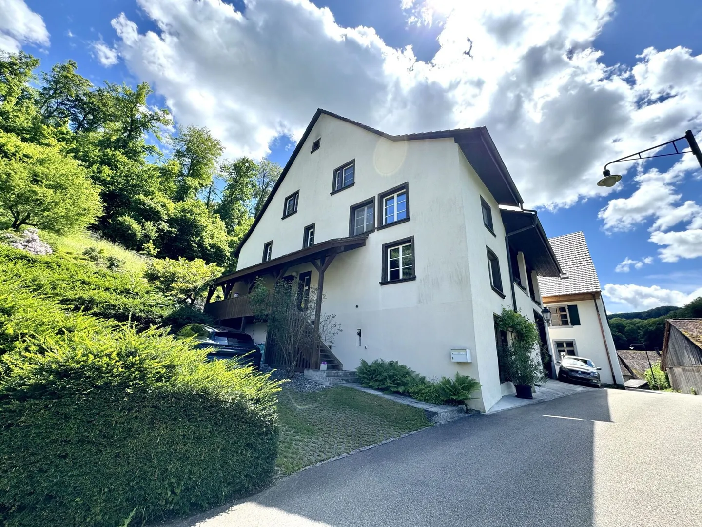 Eccezionale casa unifamiliare di 6,5 stanze con appartamento - Foto 4 di 32