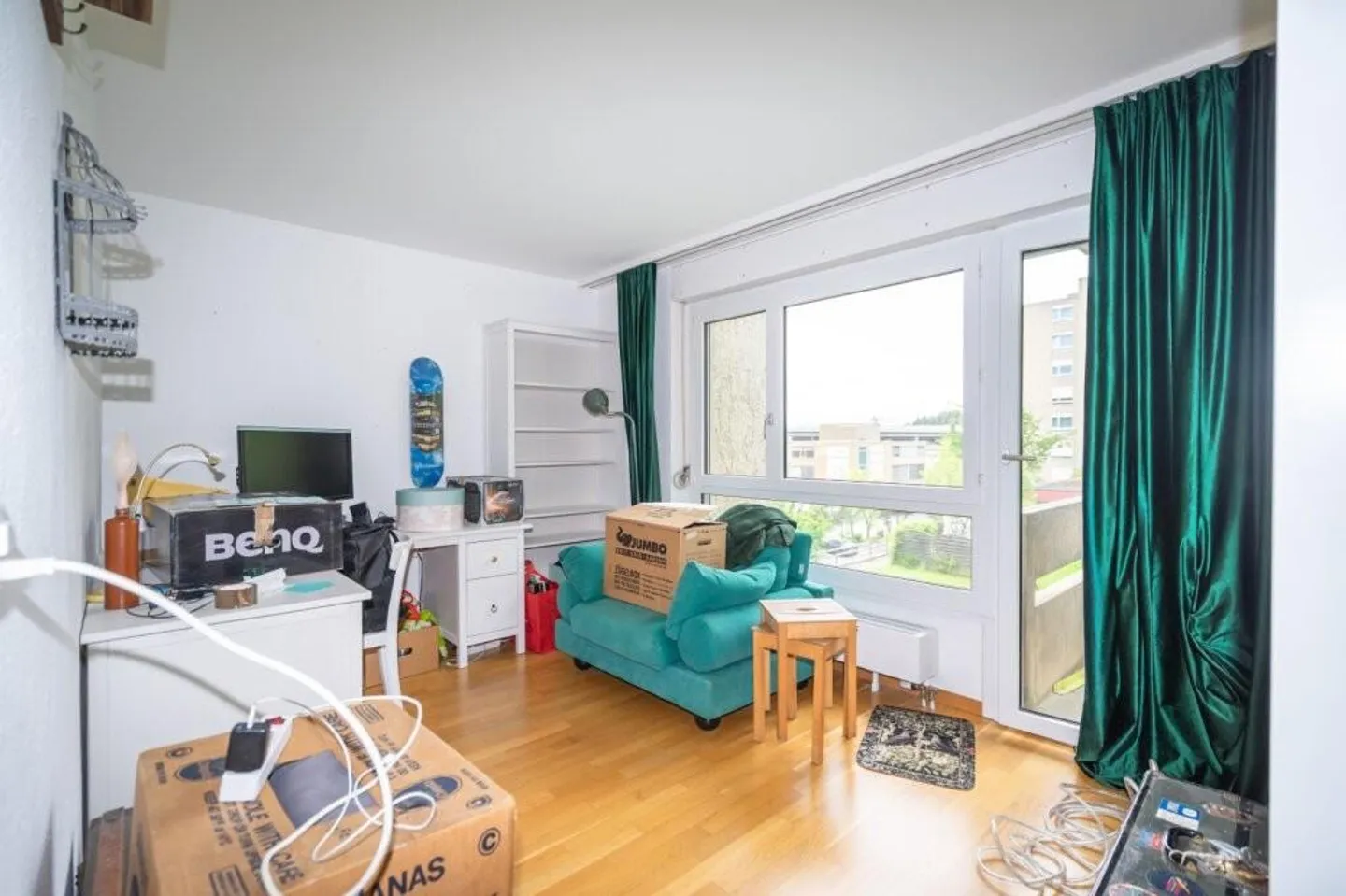 Central 1-room apartment with balcony! - Photo 1 of 6