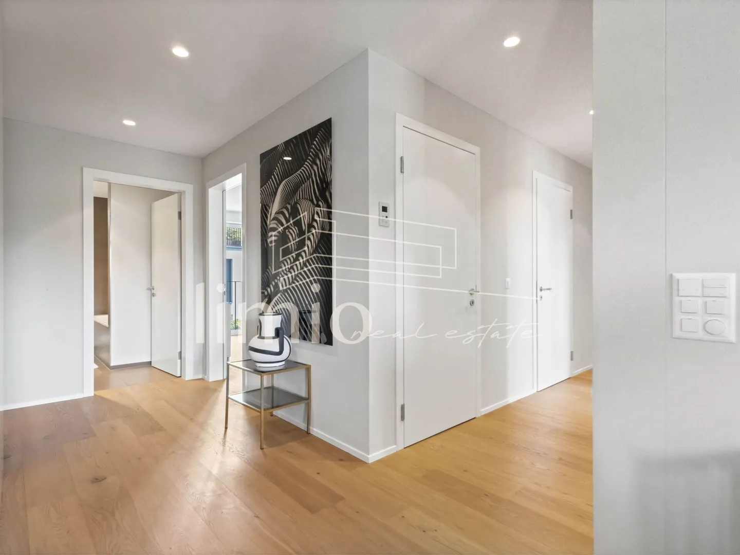 HIGH-END Attic Maisonette with Lake View - Stylish Living on the Gold Coast - Photo 15 of 20