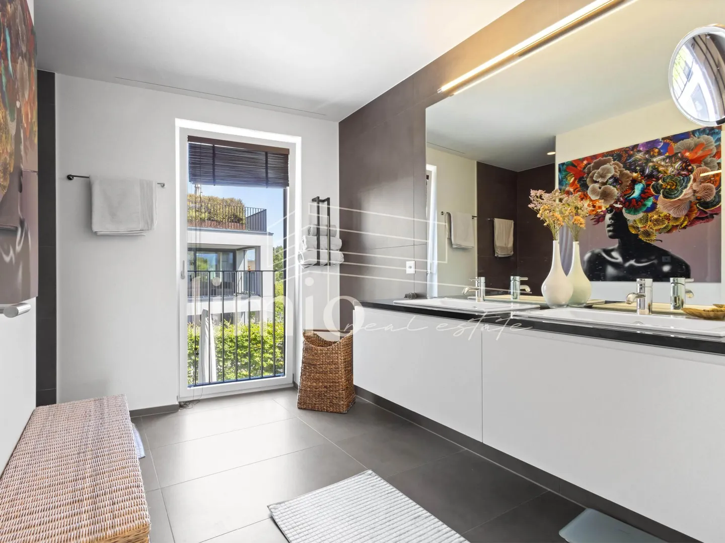 HIGH-END Attic Maisonette with Lake View - Stylish Living on the Gold Coast - Photo 12 of 20