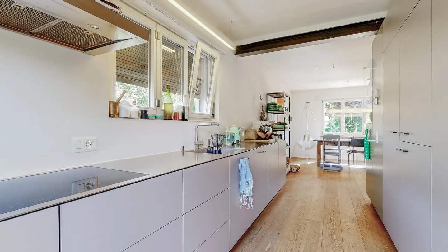 Duplex spacieux avec jardin magnifique - Photo 4 sur 21