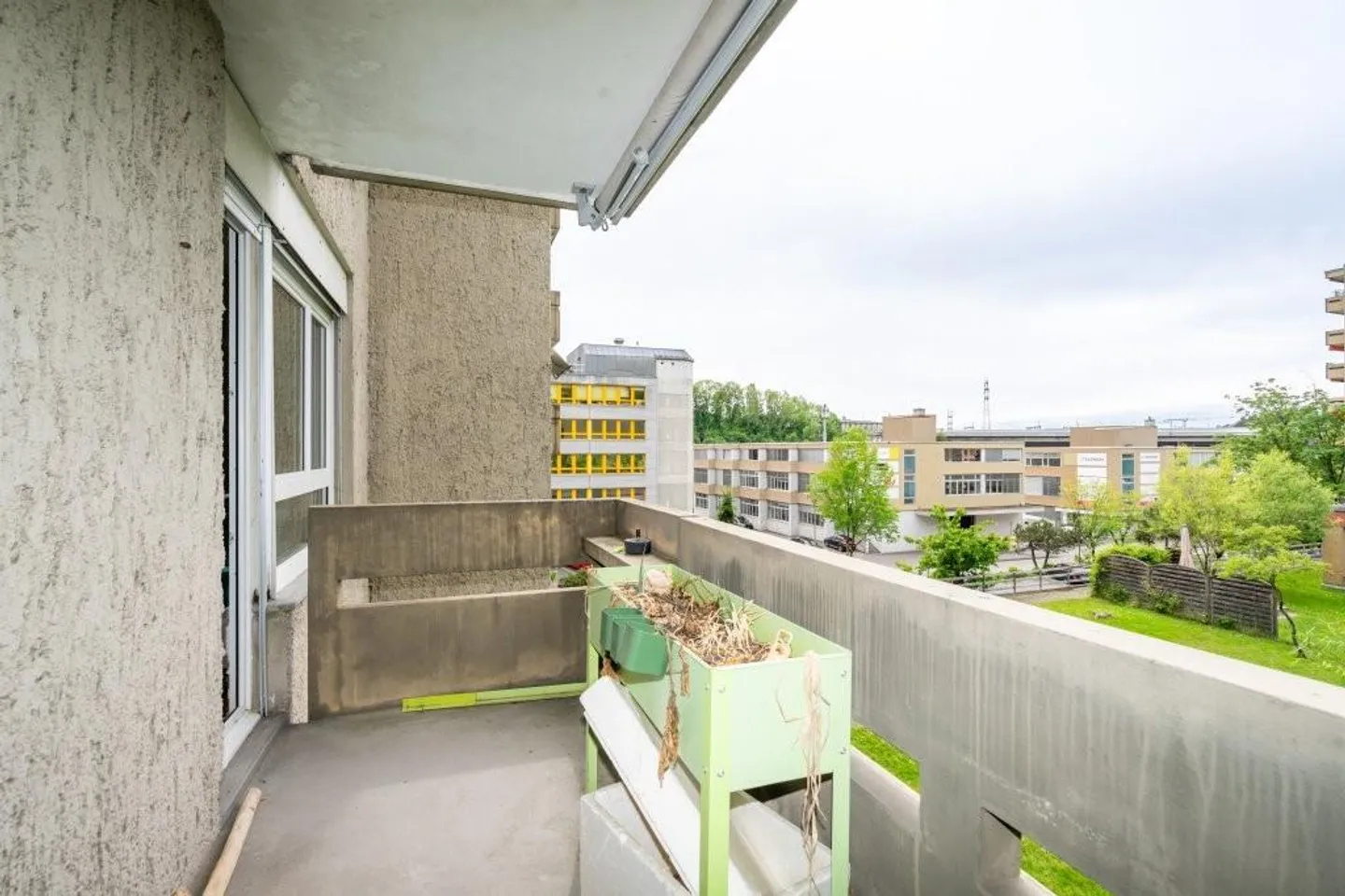 Central 1-room apartment with balcony! - Photo 6 of 6