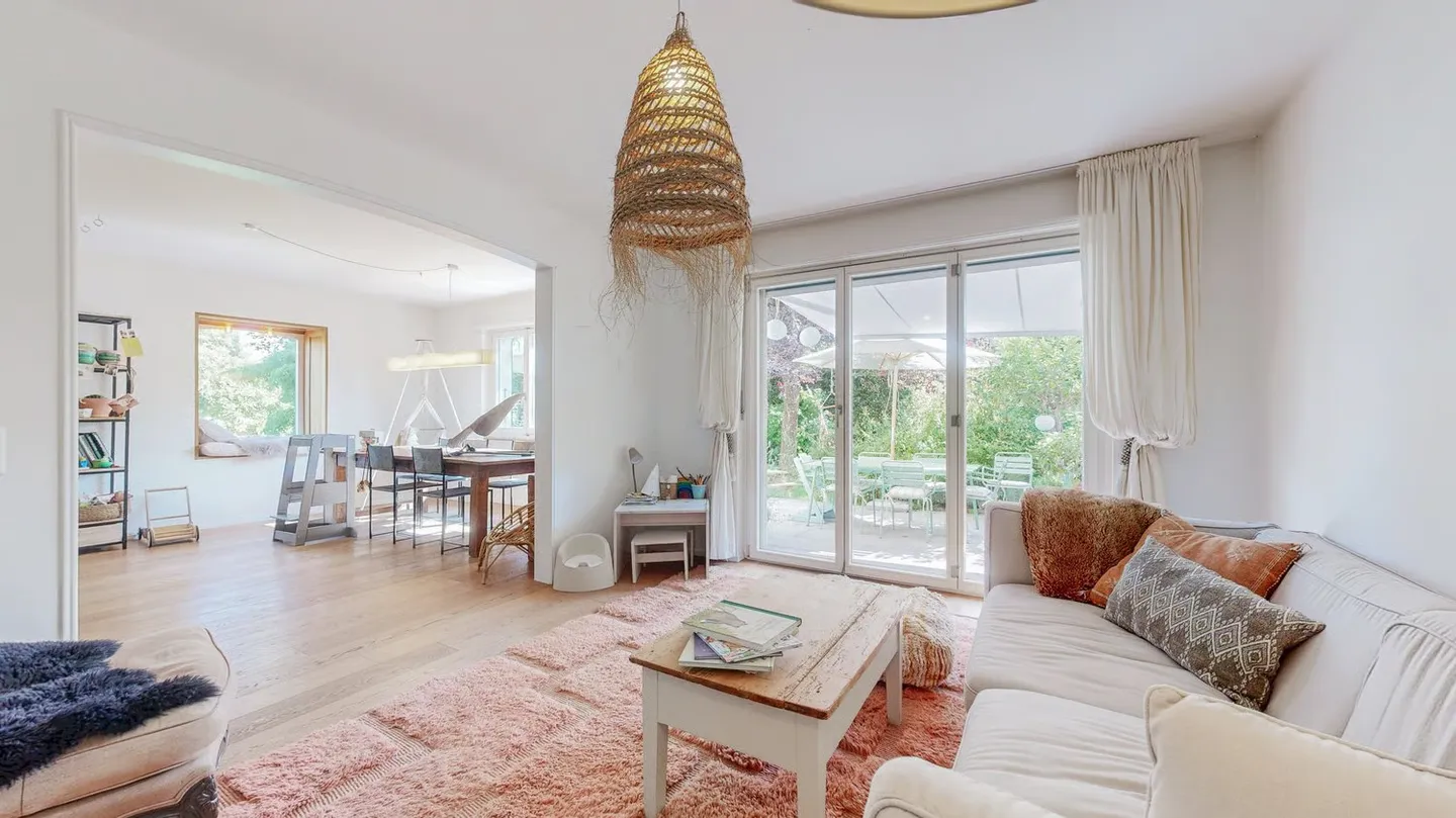 Duplex spacieux avec jardin magnifique - Photo 6 sur 21