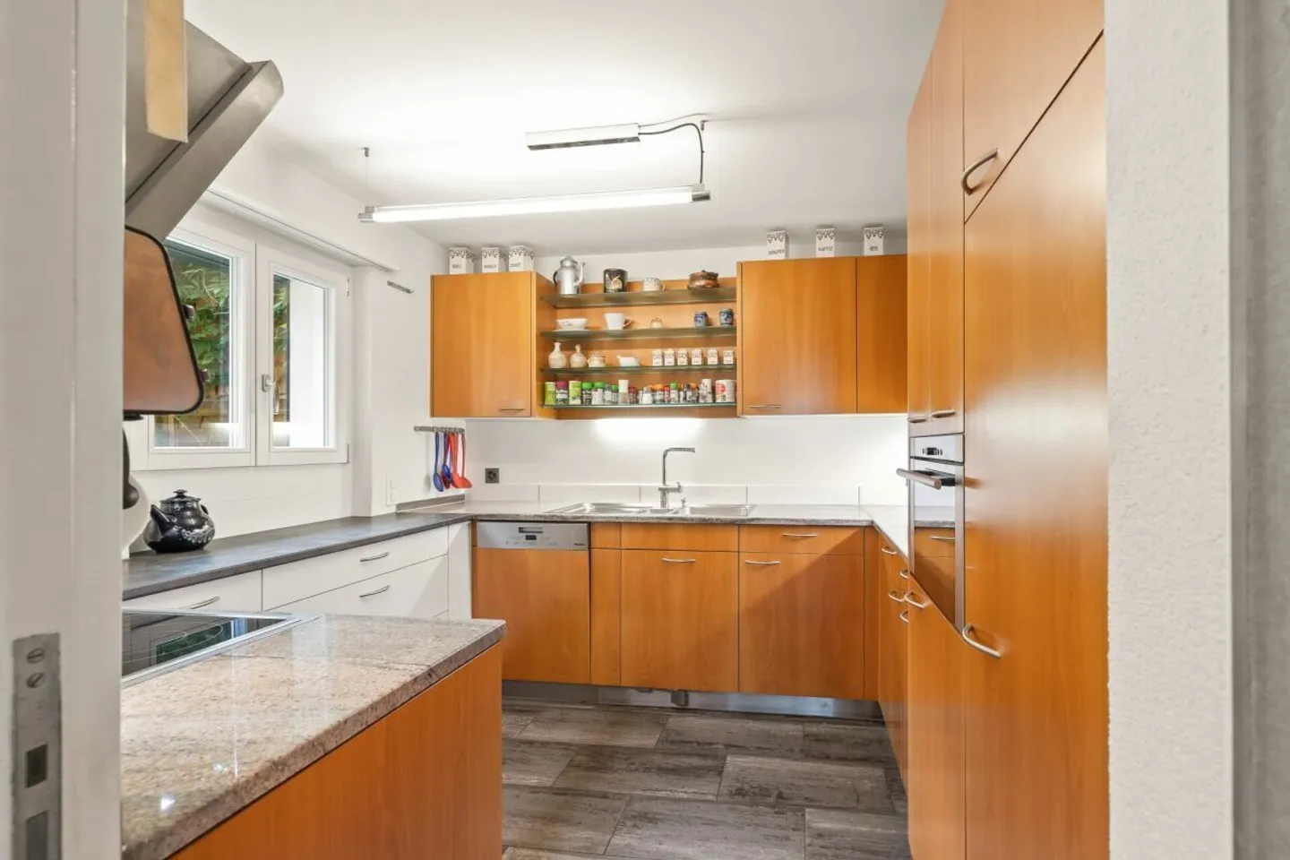 RENDITESTARKES MEHRFAMILIENHAUS ALS KLUGES INVESTMENT - Foto 3 von 8
