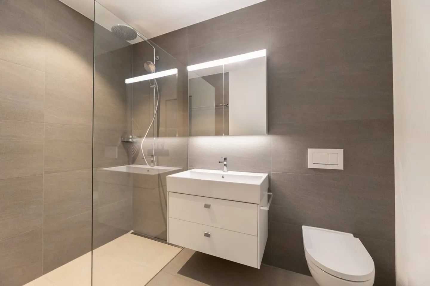 Bijou Confortable - Nouveau Bâtiment Moderne à Höri - Photo 5 sur 5