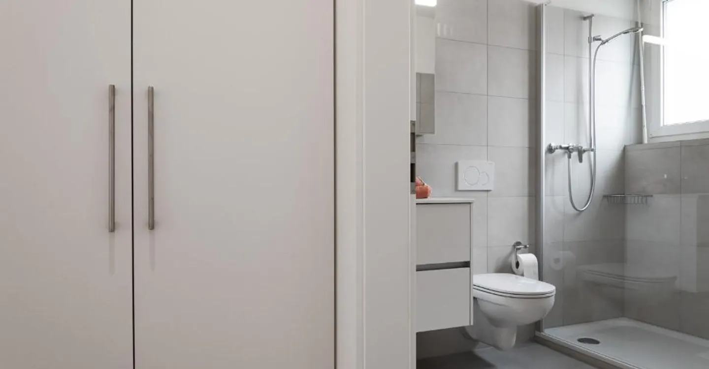 WE RENT IN A RECENTLY RENOVATED BUILDING - Photo 7 of 12
