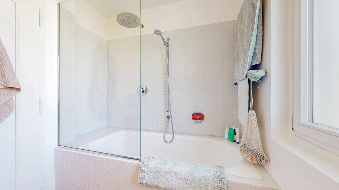 Duplex spacieux avec jardin magnifique - Photo 10 sur 21