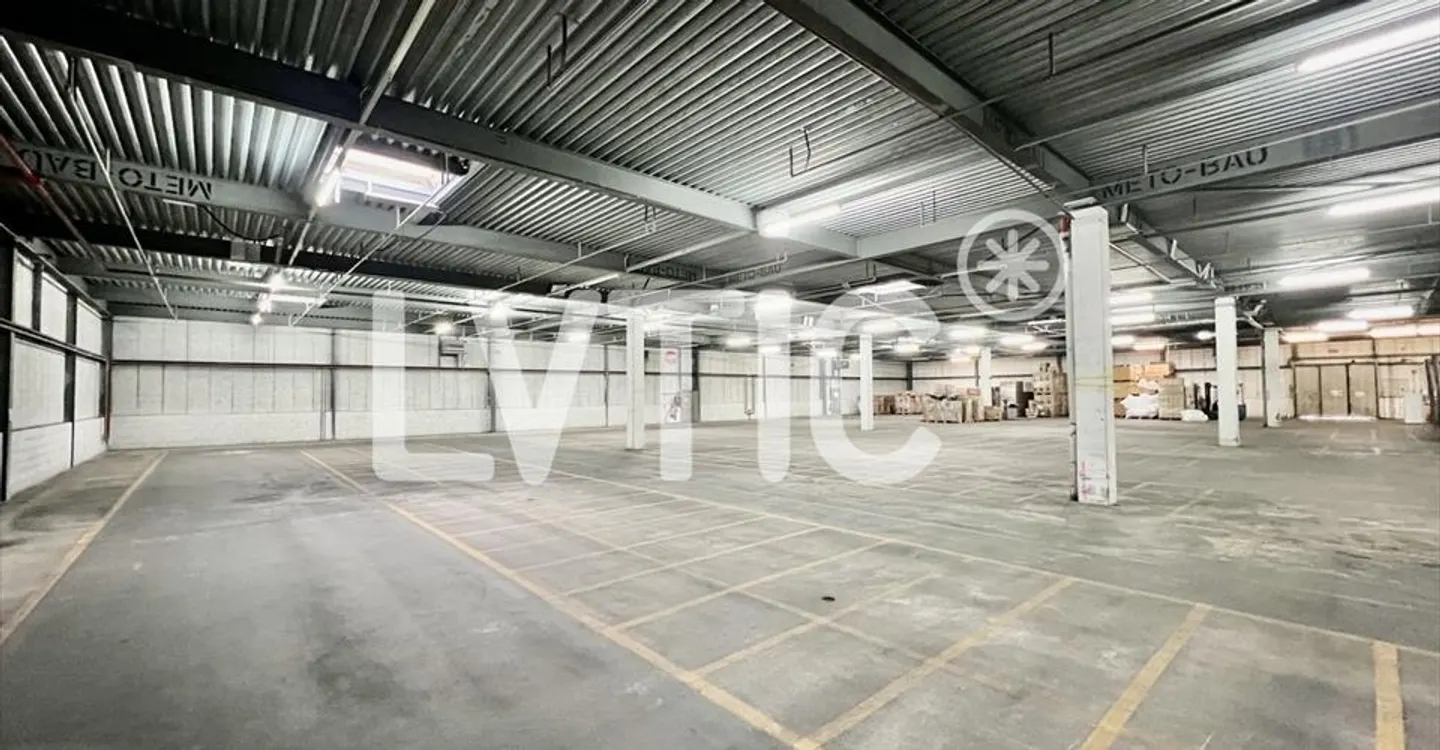 Dépôt logistique à louer à Etoy - Photo 1 sur 6