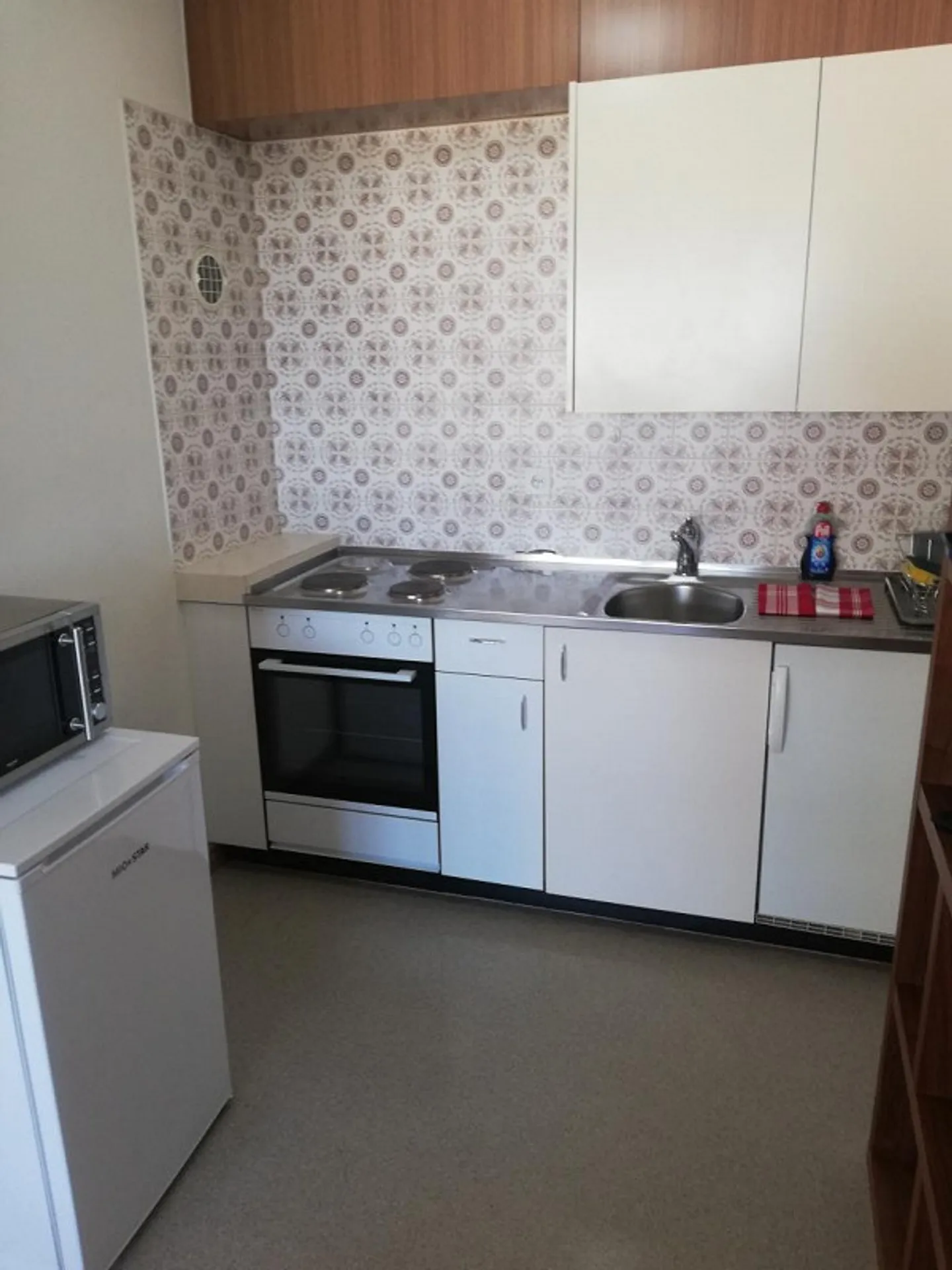 Big furnished apartment - Photo 8 of 12