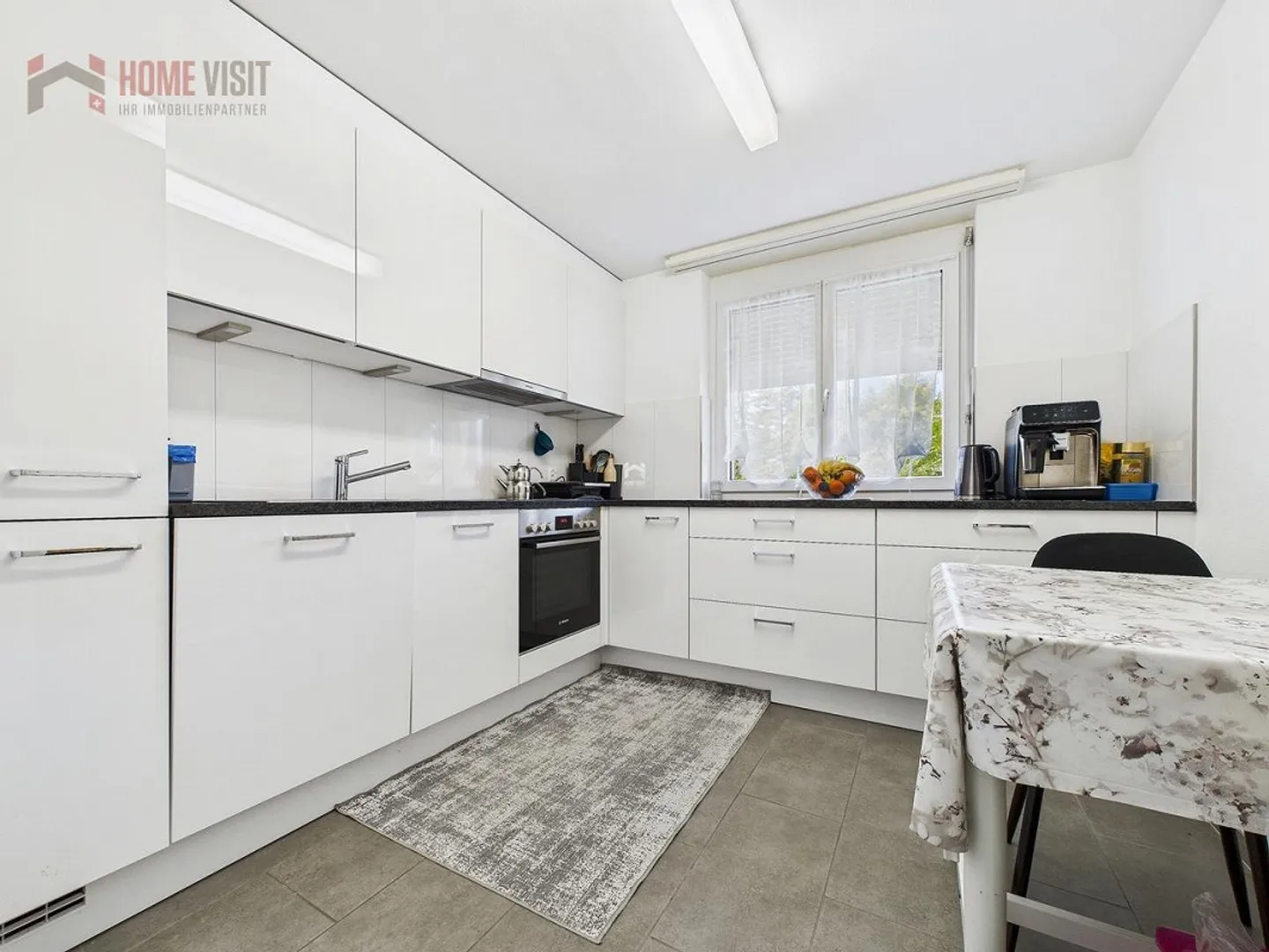 Renovierte Wohnung mit Balkon - Foto 3 von 9