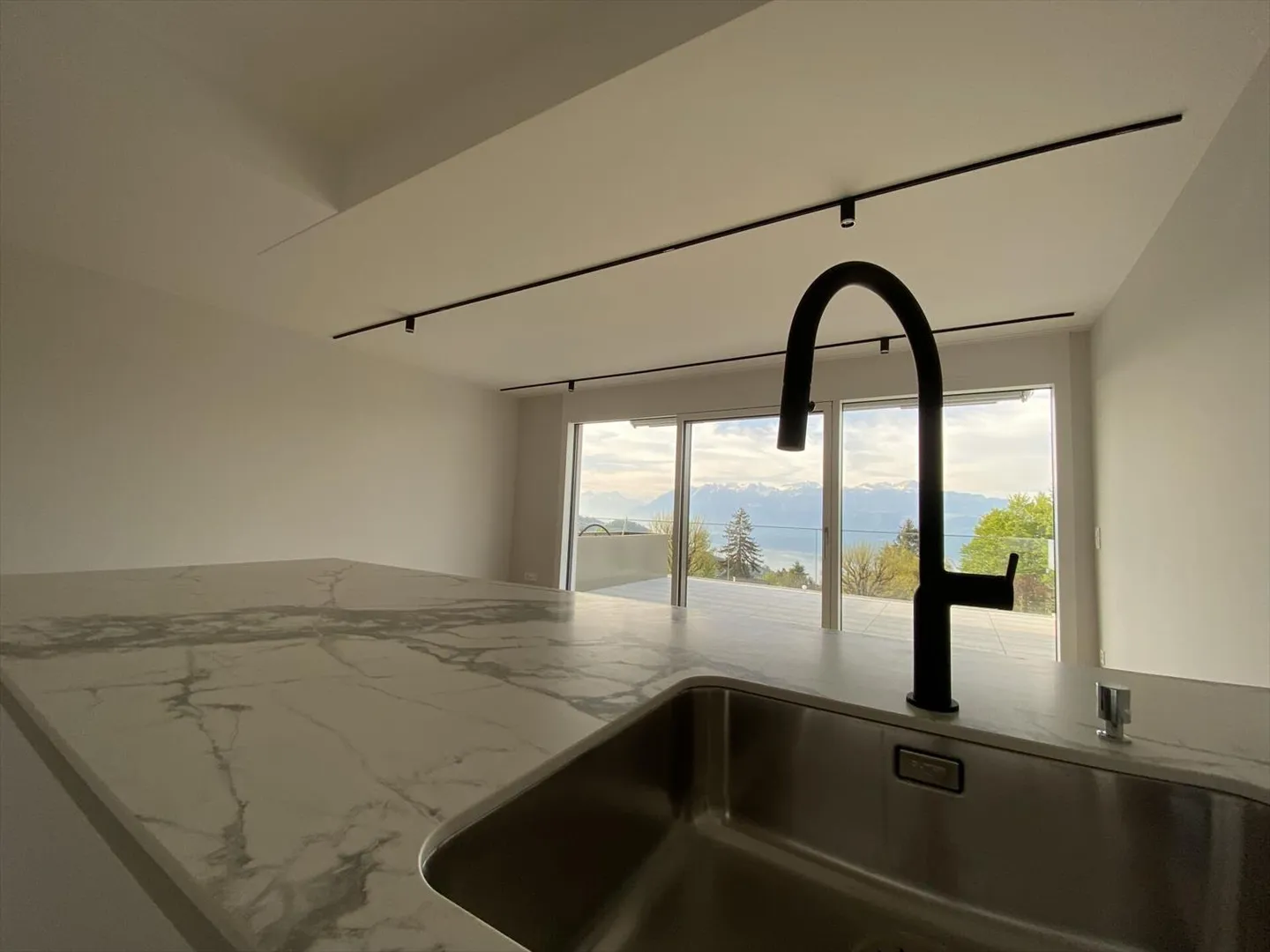 Appartement à louer - Photo 4 sur 12