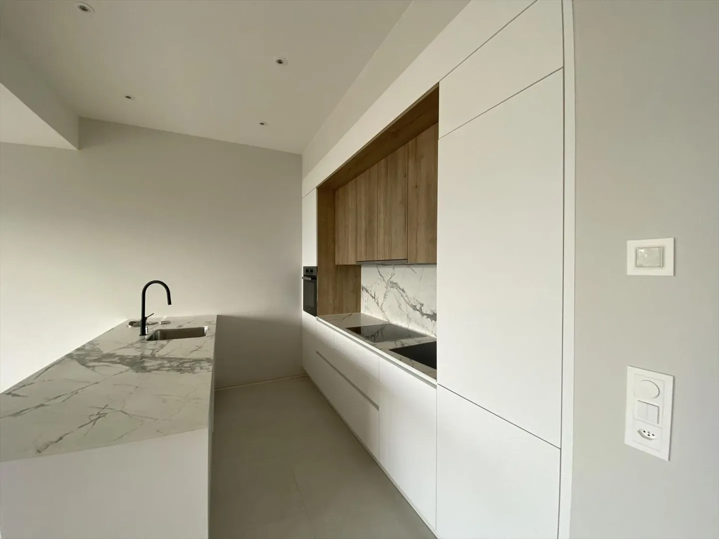 Appartement à louer - Photo 3 sur 12