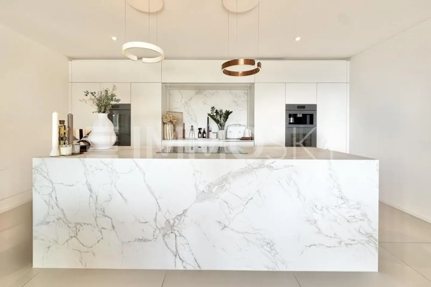 Prestige-Wohnung mit Panoramablick auf den Bielersee - Foto 2 von 6