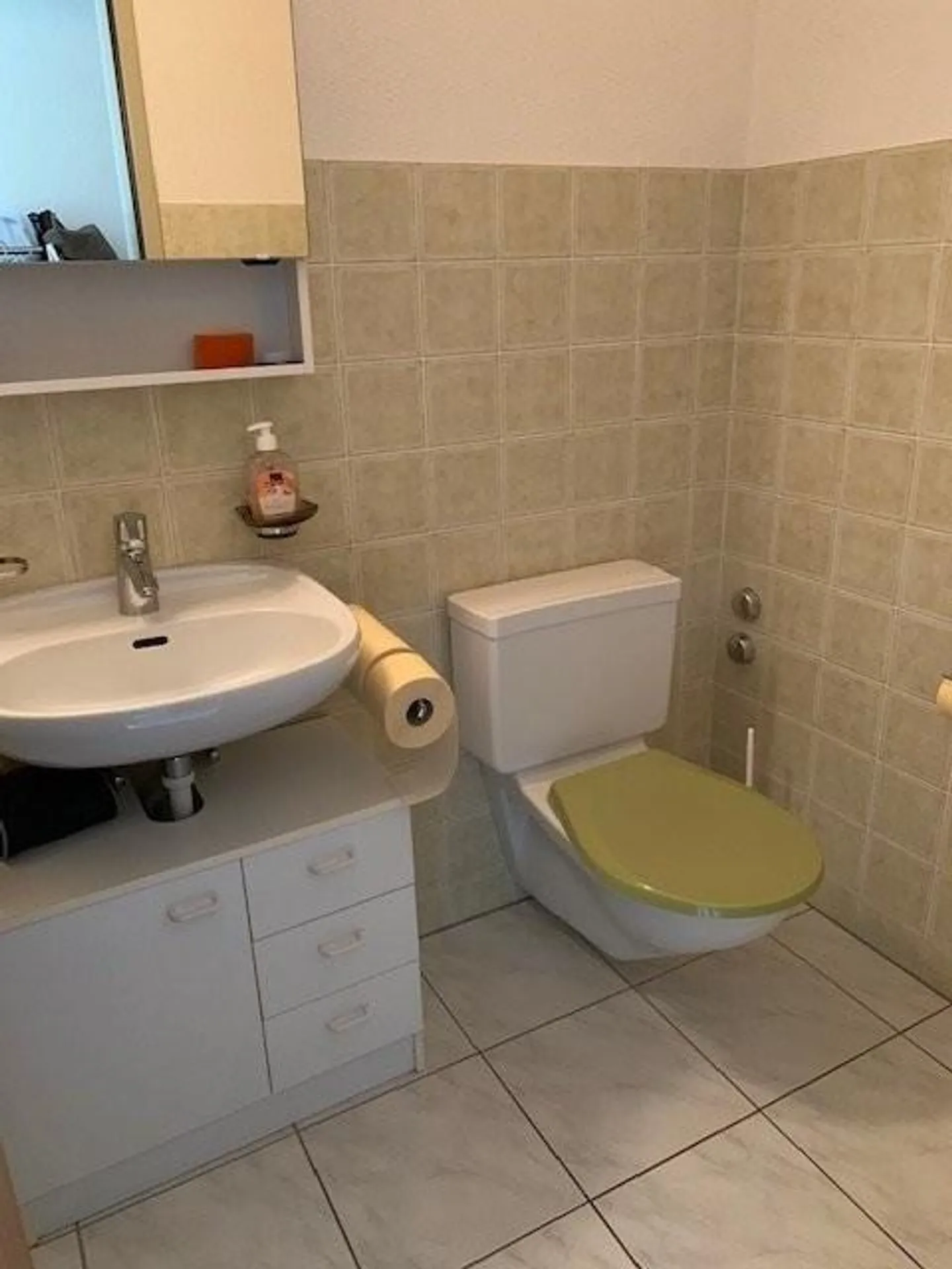 Wohnung mit Gartensitzplatz - Foto 3 von 8