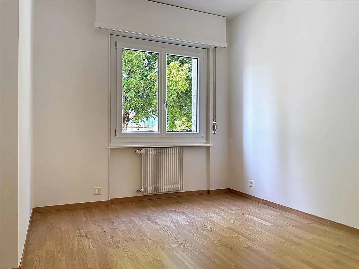 Appartamento 4.5 locali - Foto 3 di 12
