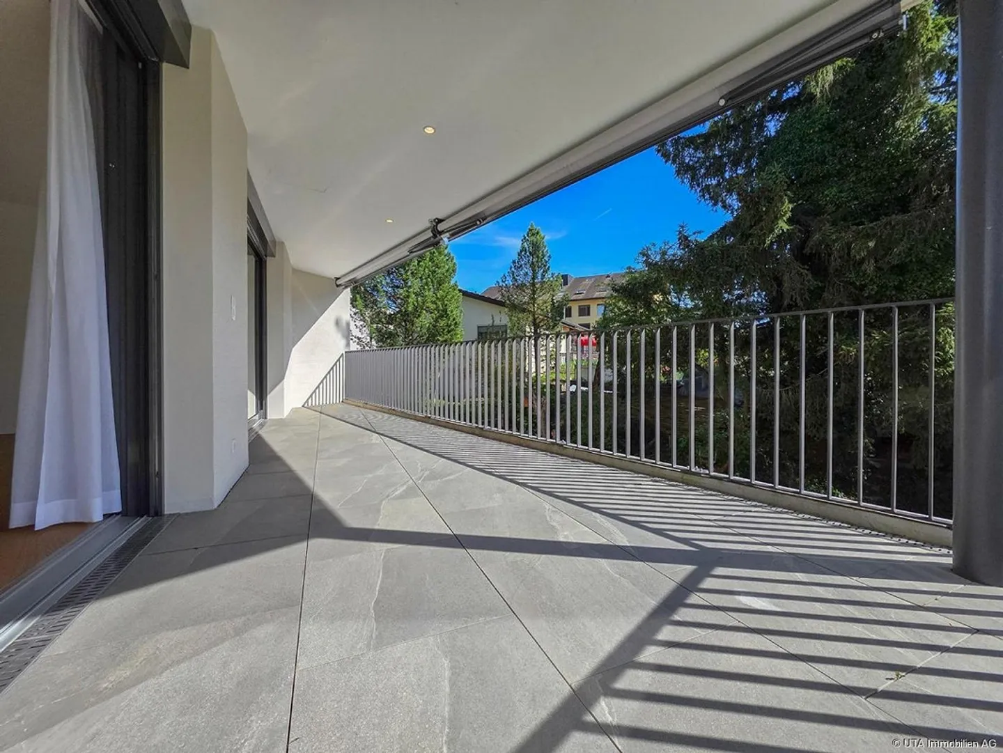 Appartement élégant - Près du château d'eau dans un endroit calme - Photo 4 sur 12