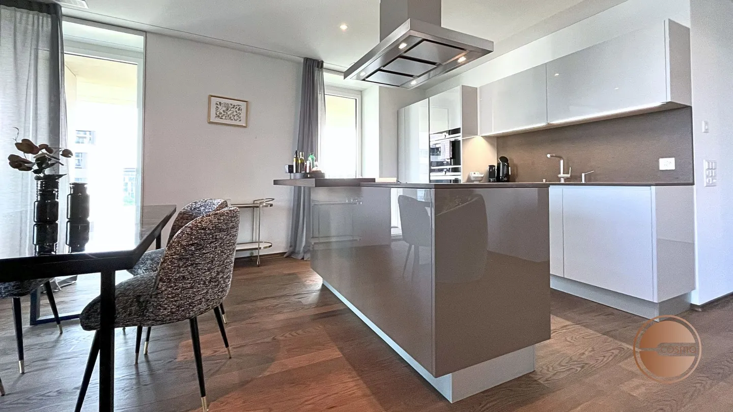 Appartement Luxueux avec Vue - Photo 8 sur 16