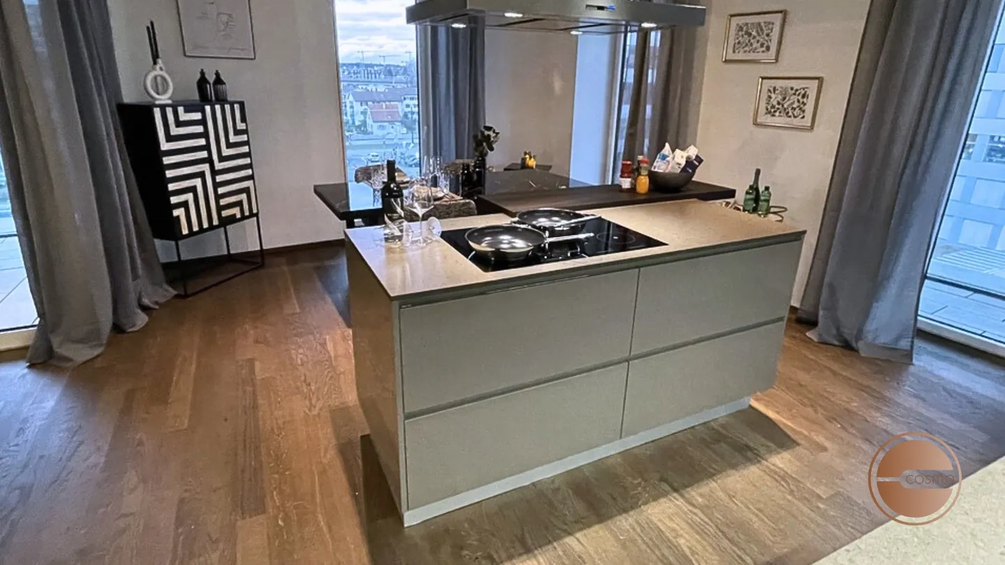 Appartement Luxueux avec Vue - Photo 9 sur 16