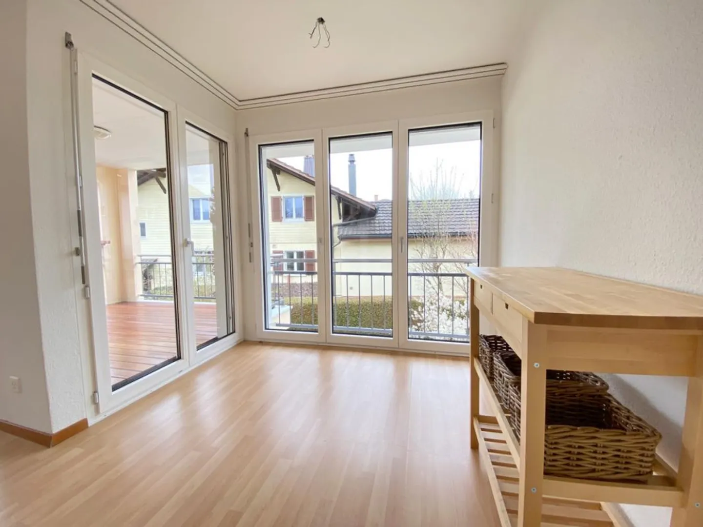 Appartement ensoleillé au centre de Rothenburg - Photo 2 sur 7