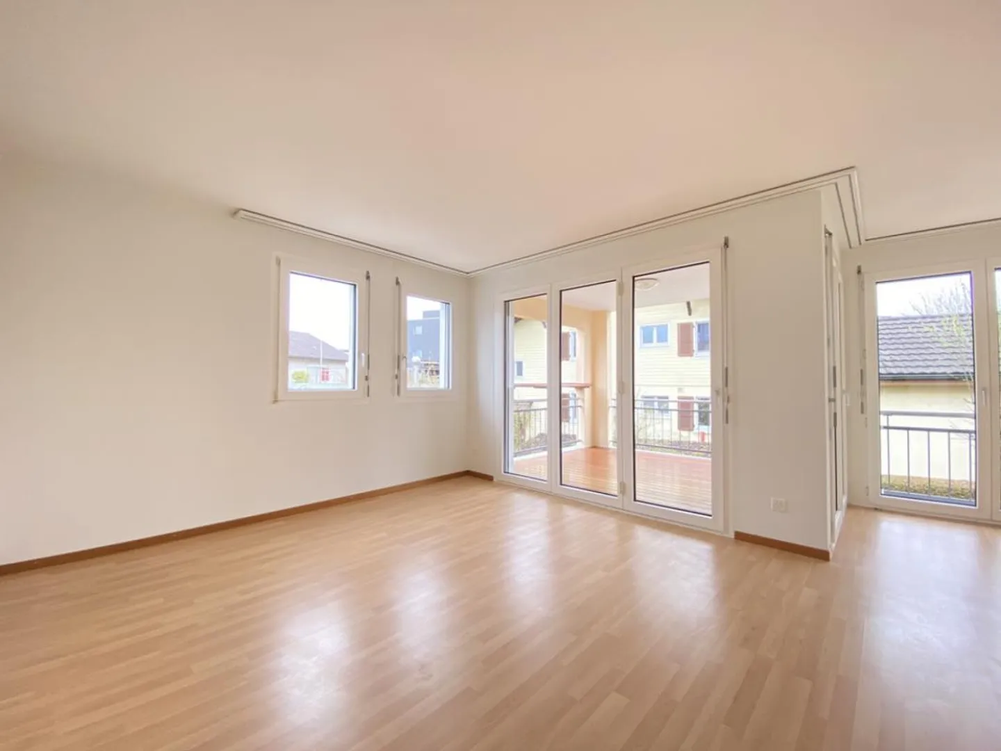 Appartement ensoleillé au centre de Rothenburg - Photo 3 sur 7