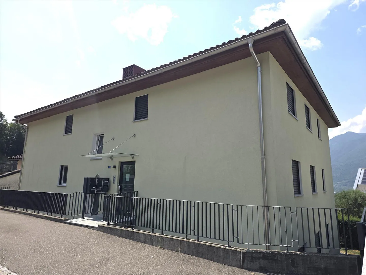 Appartamento 3.5 locali con giardinetto a Camorino - Photo 8 sur 15