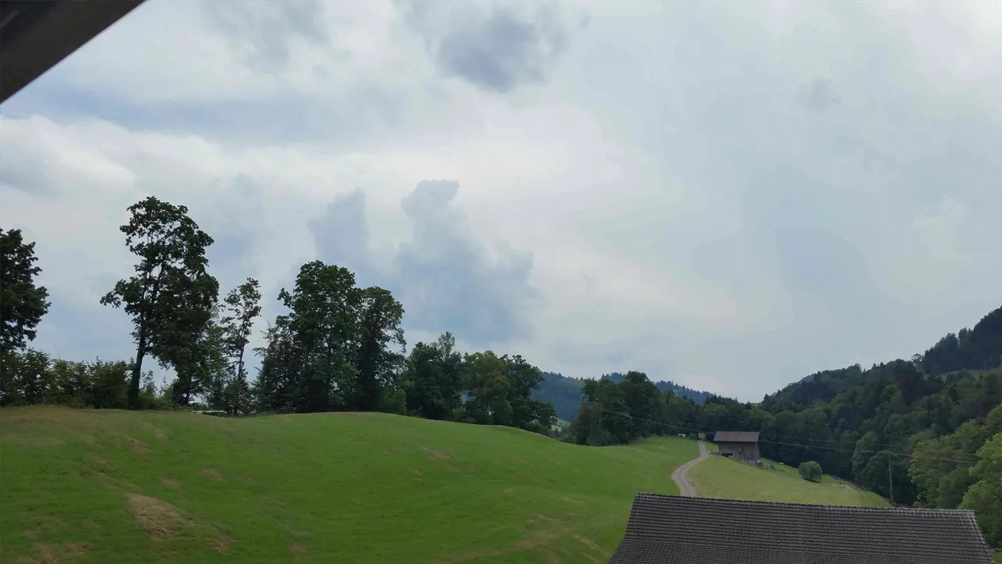 Adatto ai bambini, molto tranquillo, stazione ferroviaria nelle vicinanze, moderno, soleggiato - Foto 1 di 11