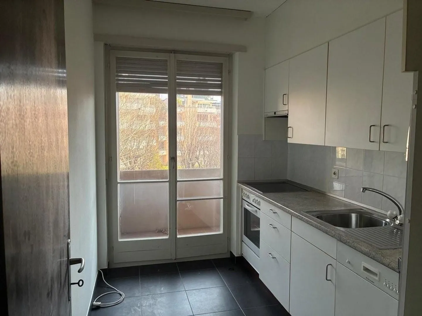 Appartamento spazioso a Lugano - Foto 2 di 6