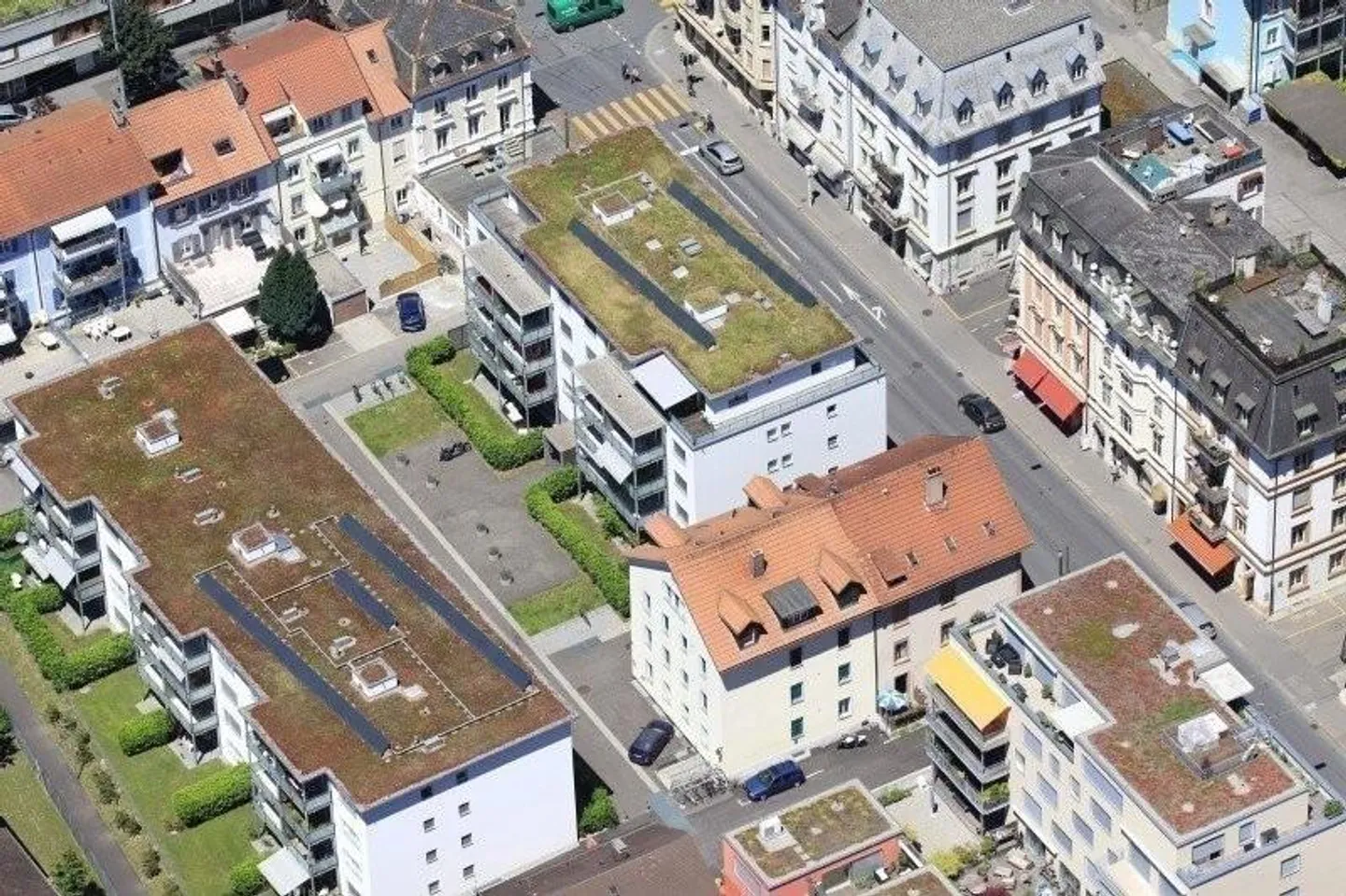Zentrale Gewerbefläche in Biel - Foto 2 von 3