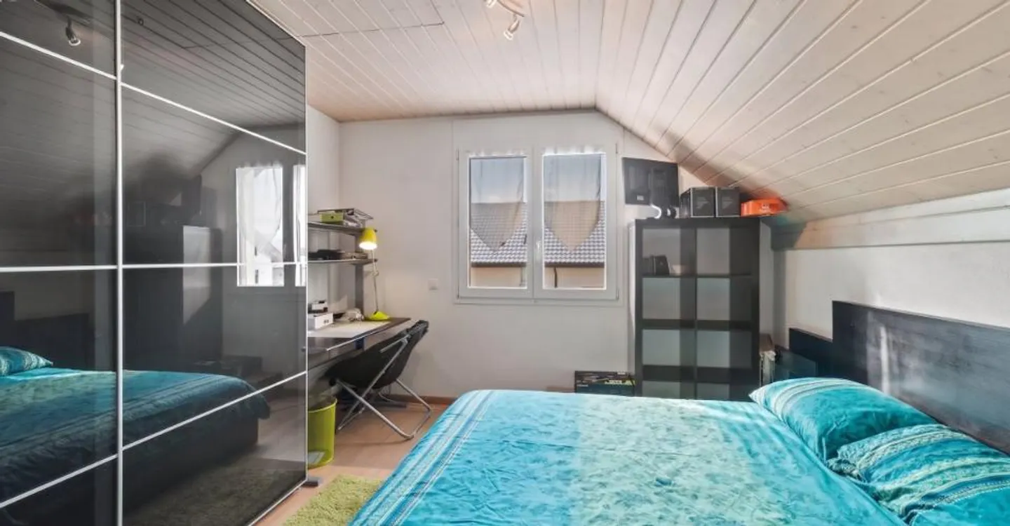 A deux pas d'Estavayer-le-Lac : villa avec piscine, sauna et 4 chambres sur 910 m² - Foto 13 von 13
