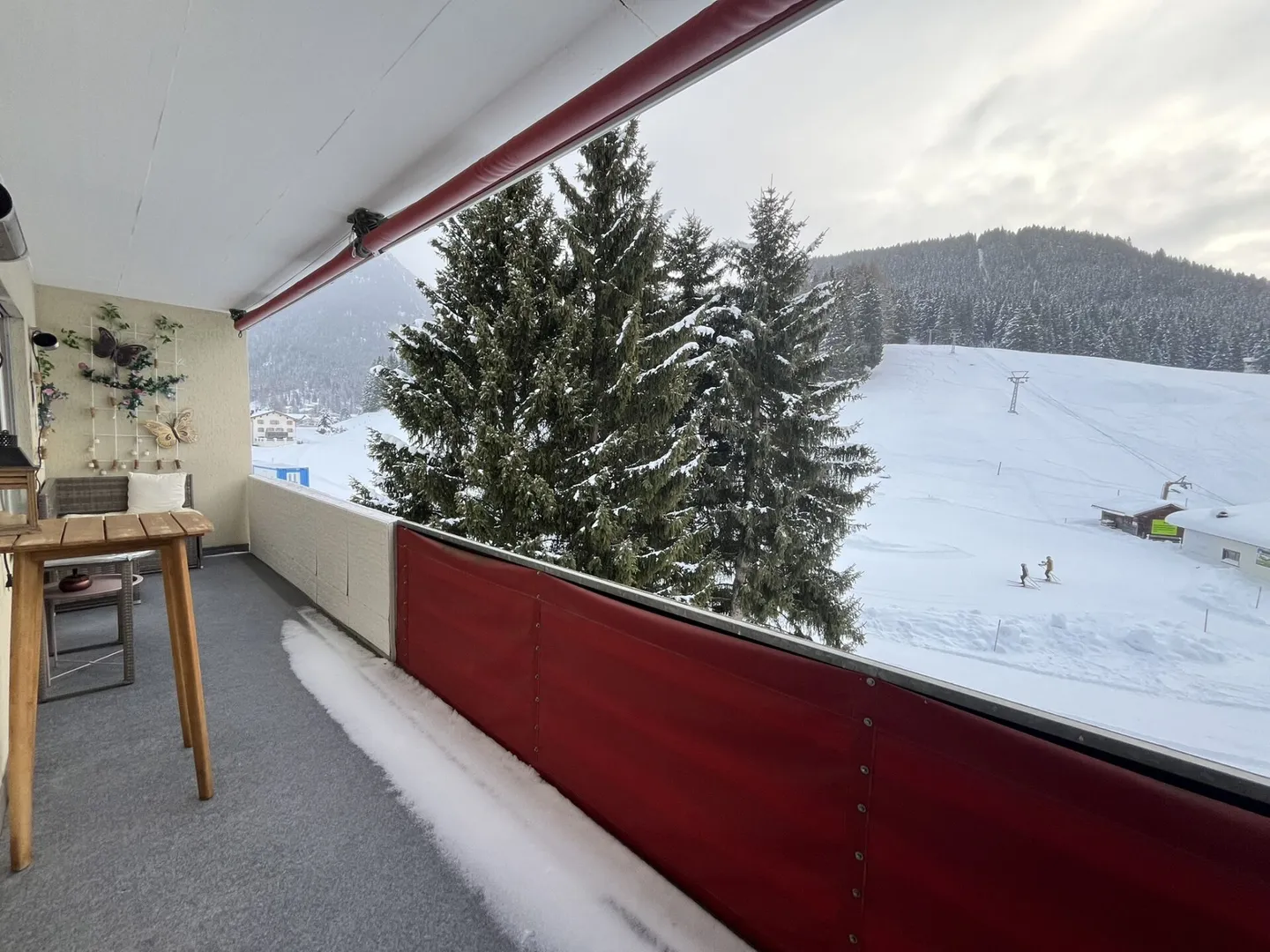 Cozy 3.5-room apartment for long-term rent - Photo 1 of 9