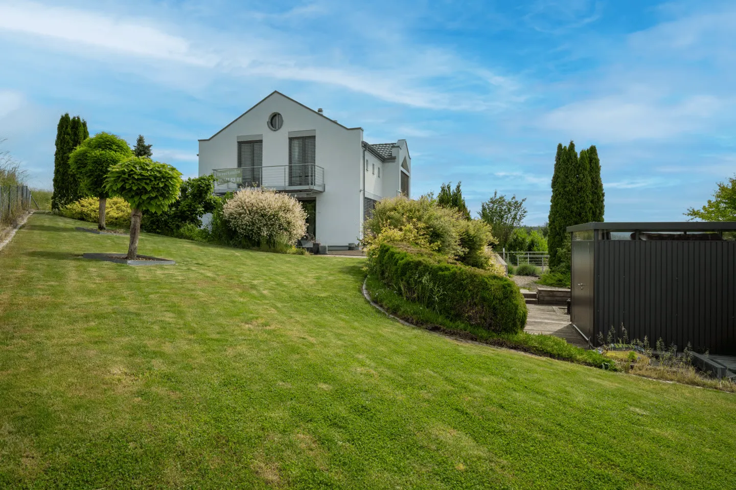 Architektenvilla mit Panorama & Infinity Pool – wo Architektur, Weitsicht und Luxus verschmelzen - Foto 27 von 31