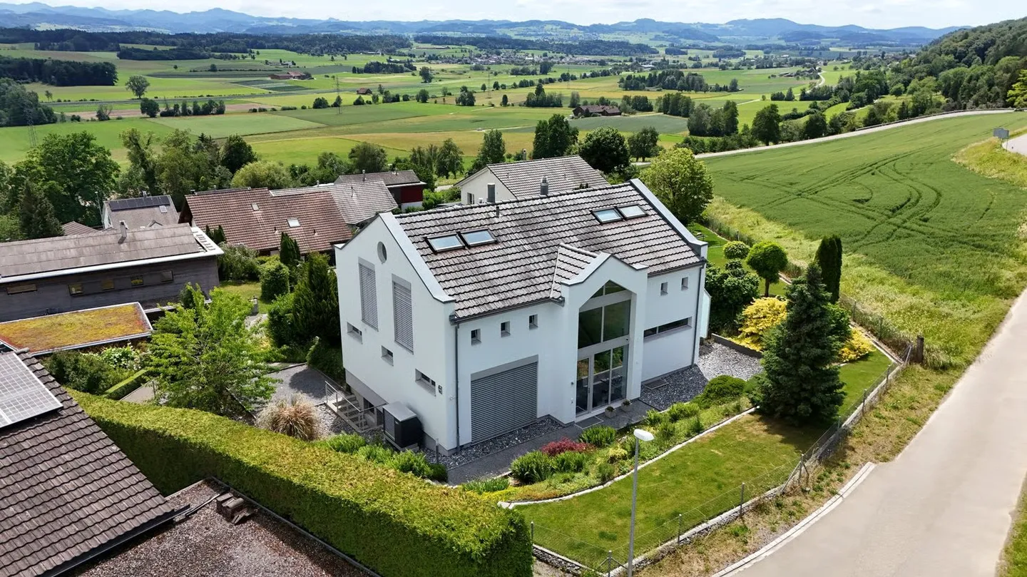 Architektenvilla mit Panorama & Infinity Pool – wo Architektur, Weitsicht und Luxus verschmelzen - Foto 30 von 31