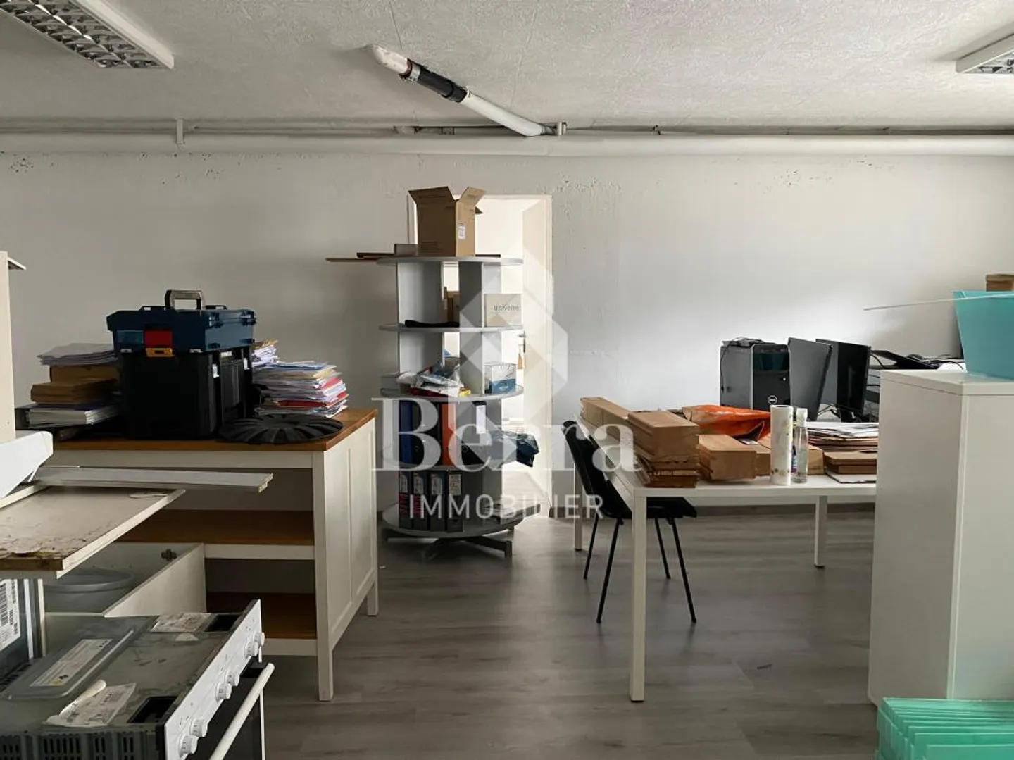 Office space for sale - Photo 1 of 5