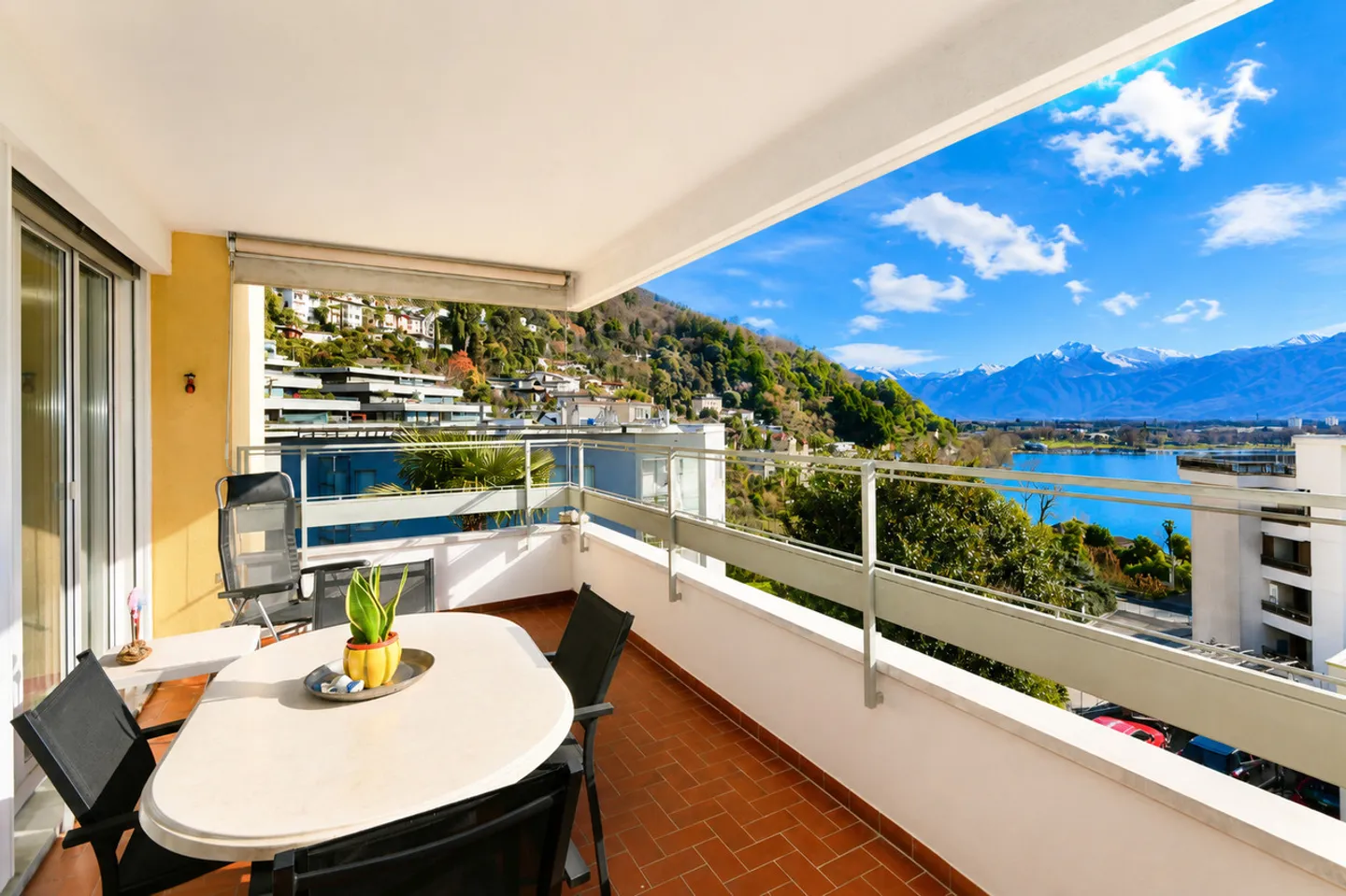 Résidence secondaire ou principale : vue sur le lac, grands espaces et piscine - Photo 6 sur 14