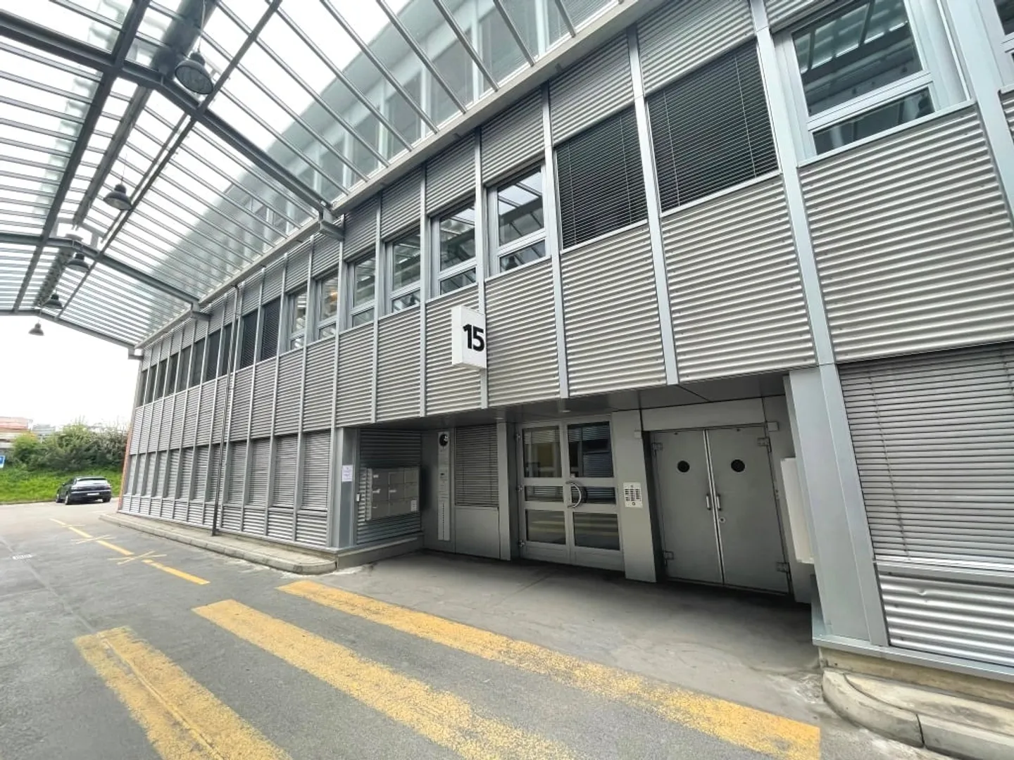 Bell'ufficio individuale in comunità d'uffici - Foto 6 di 6